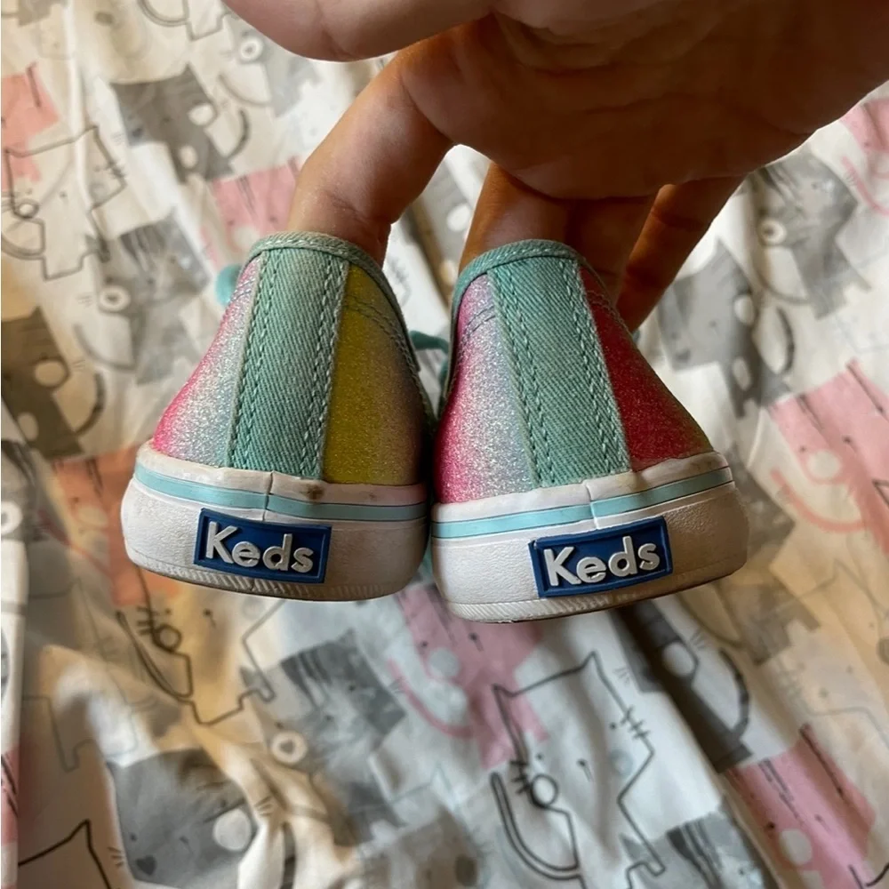 GUC Girl’s Rainbow Glitter Lace Up Keds Sneakers
